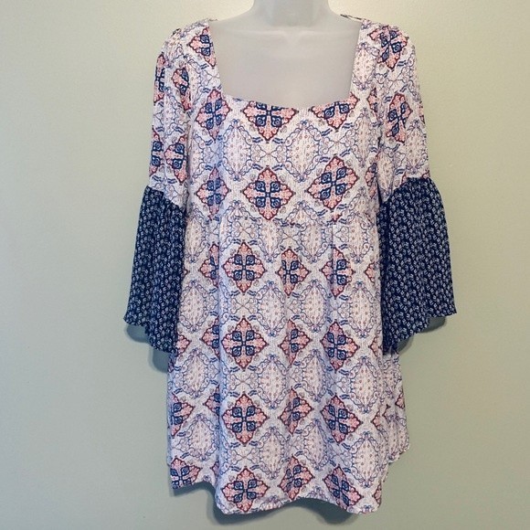 Umgee Peasant Tunic, Size Small - Picture 2 of 7